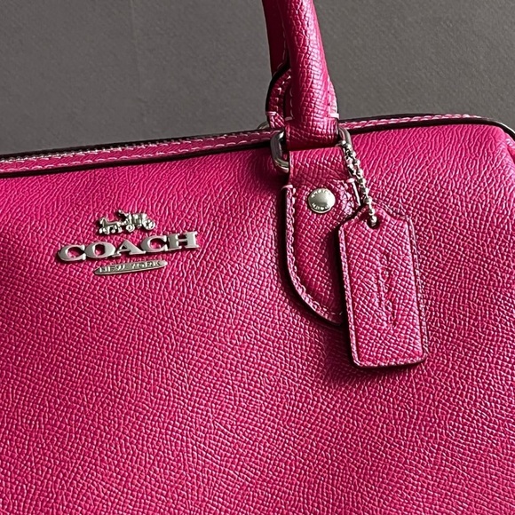 CH322 - Coach Rowan Satchel with Signature Canvas Detail - Picture 5 of 14